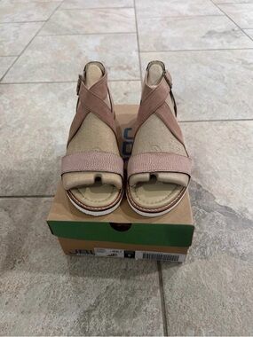 JBU by Jaynu Caymen Shoes Size 8 NEW